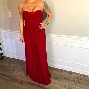 David’s Bridal Strapless Gown, Size:8, EUC!!